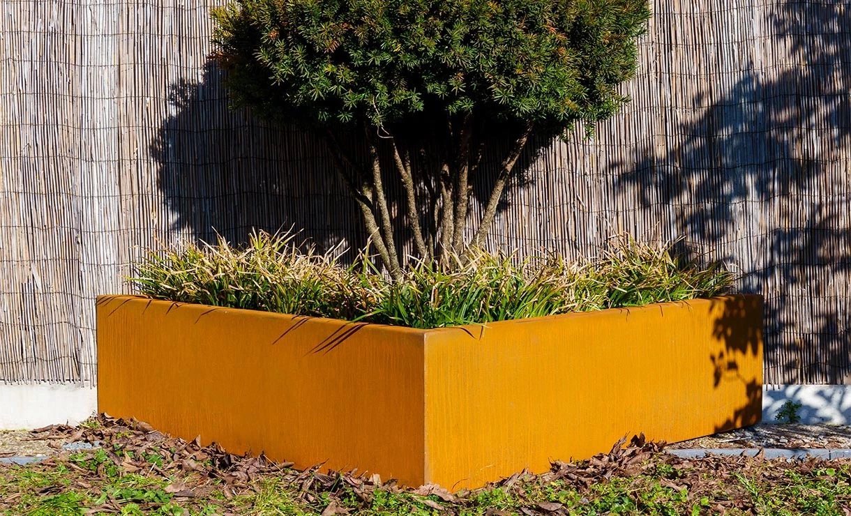 Cortenstaal Plantenbak Triangle 180 X 180 X 40 Cm - Afbeelding 2